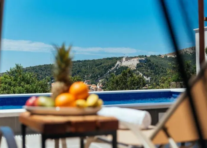 شقة Trogrli - With Balcony And Sea View *